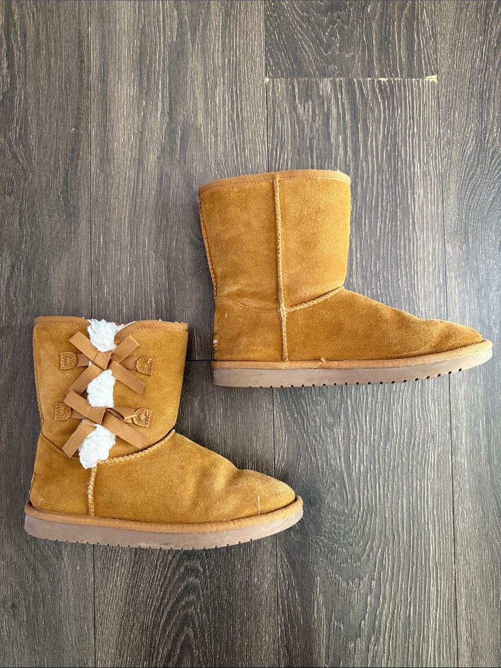 Koolaburra Kids Chestnut Suede Mid-Calf Boots with Shearling Bows